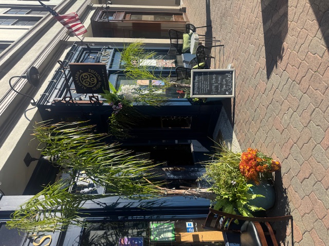 Alhambra Irish House